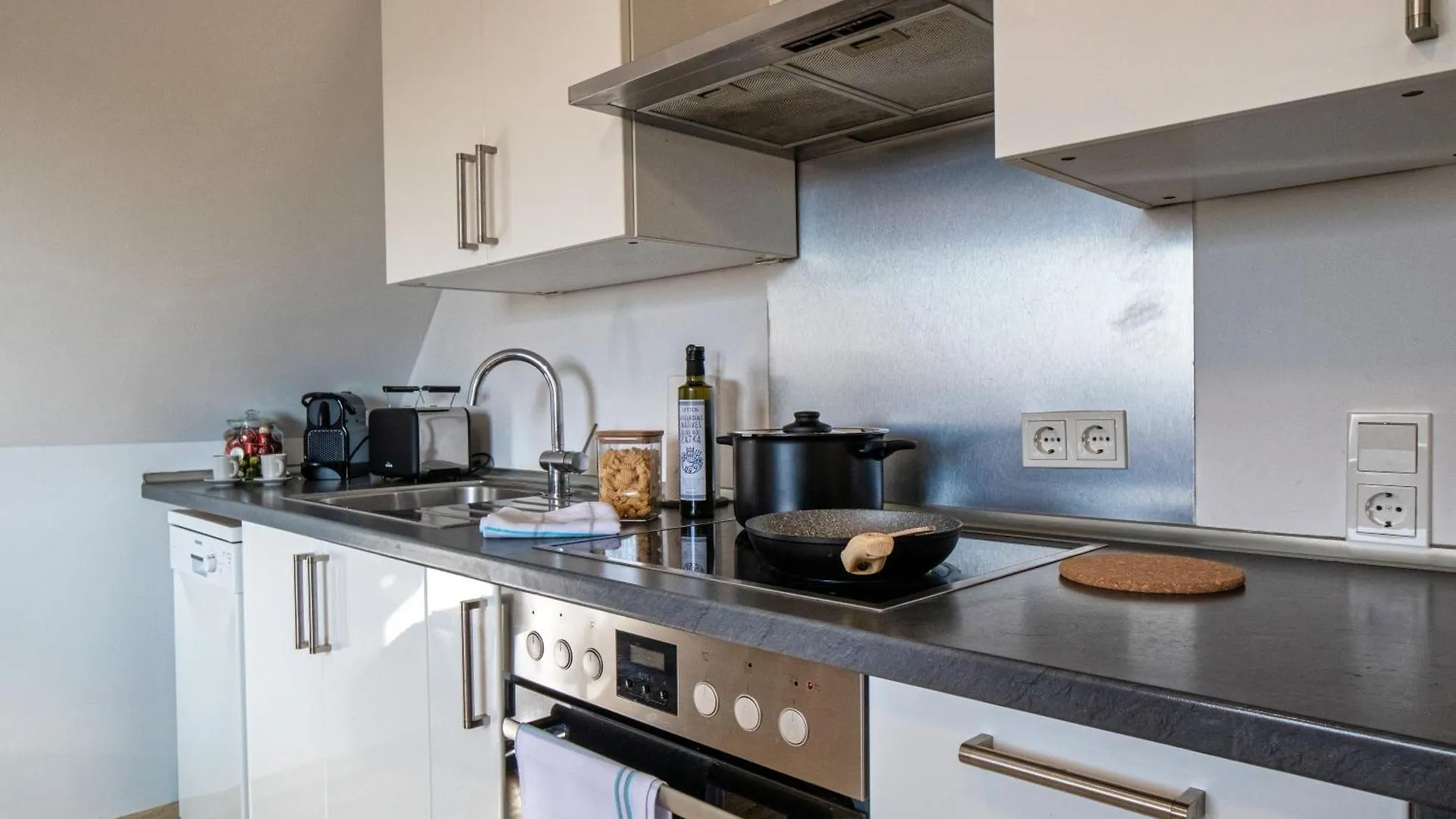 Apartment 110 Qm Penthousewohnung Bei Bonn / Koeln Lohmar Germany